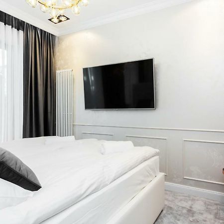 Apartments Boutiq Park By Renters Prestige Варшава Экстерьер фото